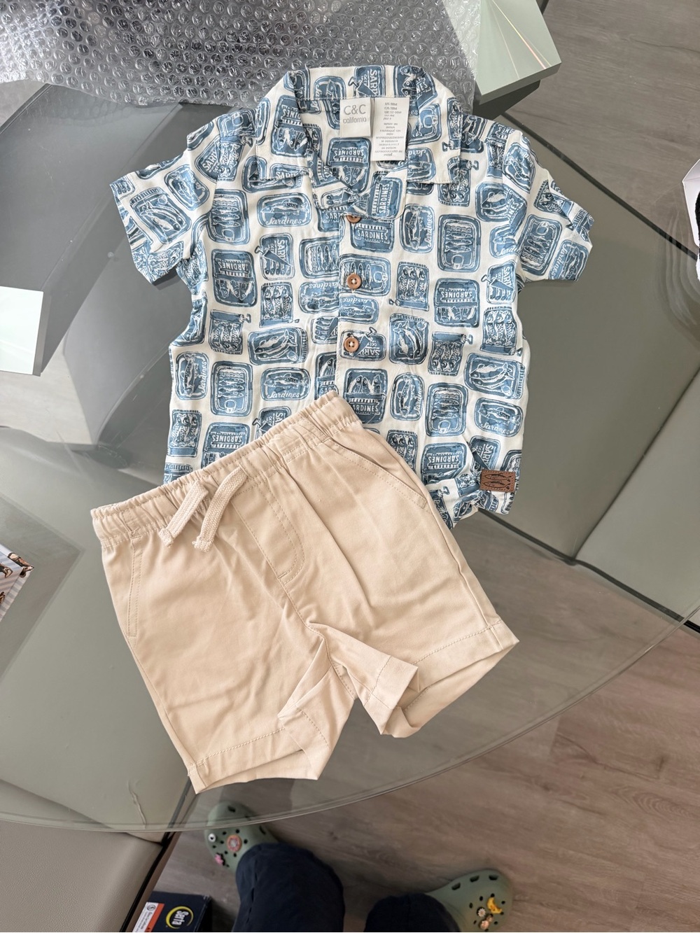 C&C California White and Blue Printed Short-Sleeve Button Shirt